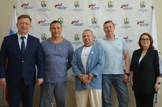 Ветераны спецопераций в НАО получили золотые значки ГТО за отличные показатели
